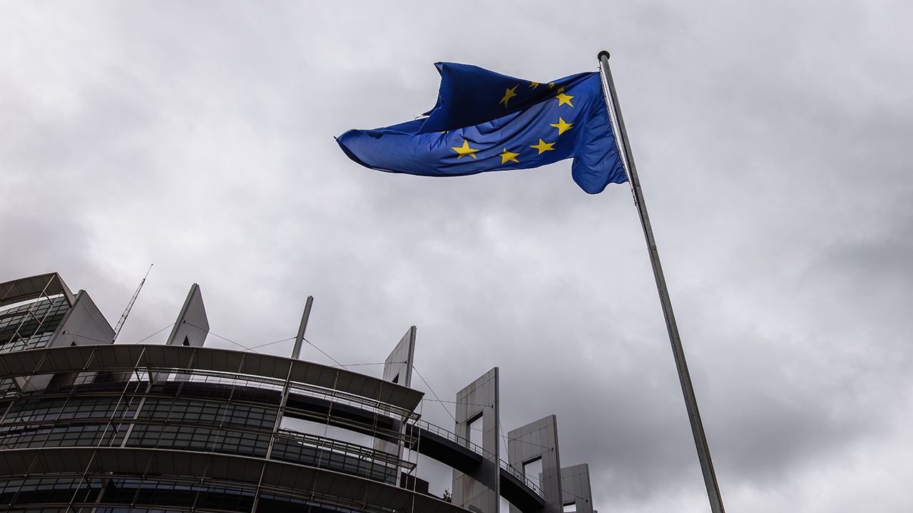 Euractiv: ЕС может не поддержать 21-й пакет антироссийских санкций
