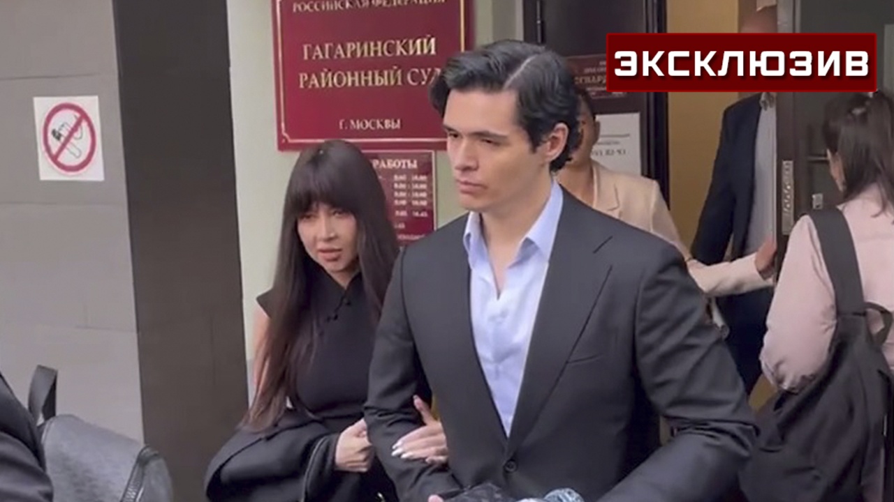 Суд разрешил блогеру Лерчек поменять место жительства