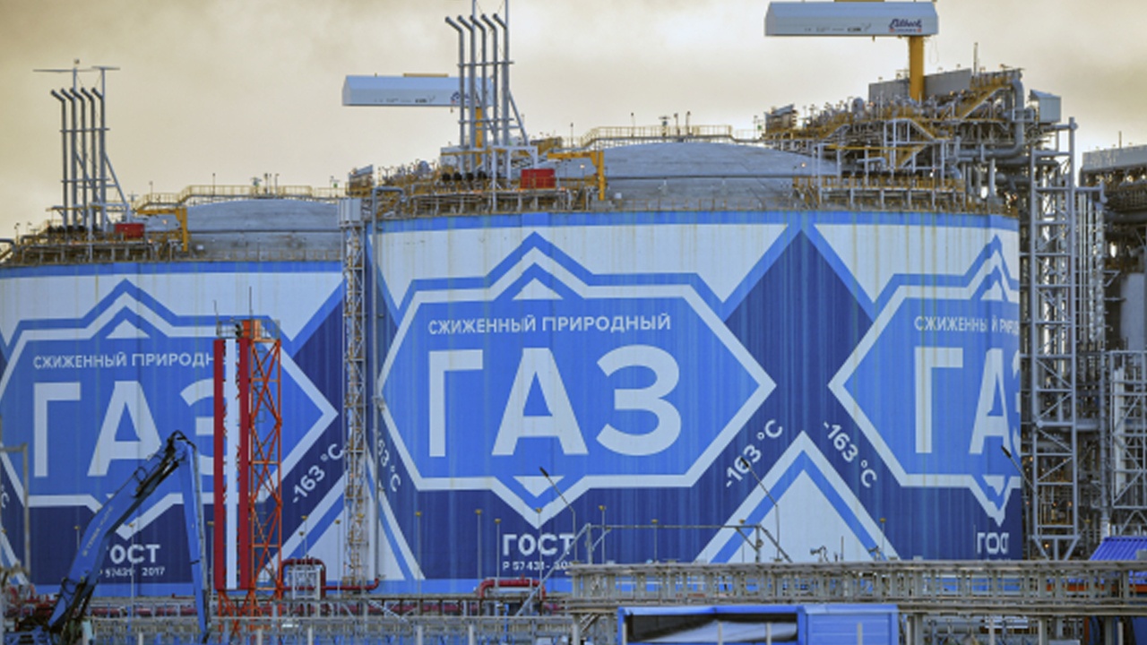 FT: ЕС закупил рекордное количество российского СПГ перед его запретом