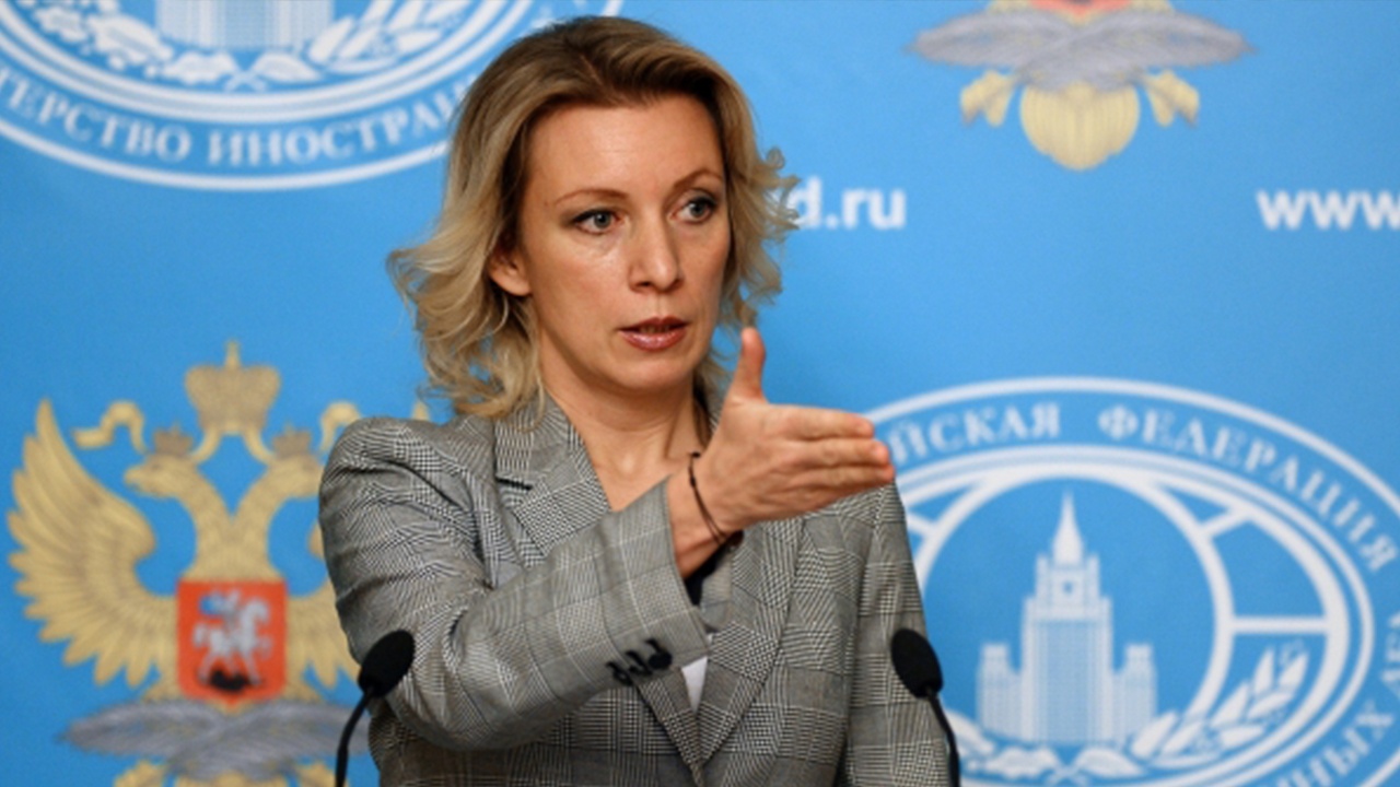 Захарова высмеяла Киев за путаницу в самоопределении себя «украми» или «русами»