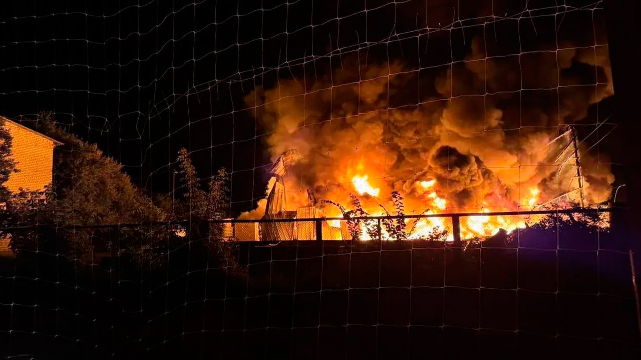 «Герань» сожгла цех в Изюме, где противник собирал беспилотники