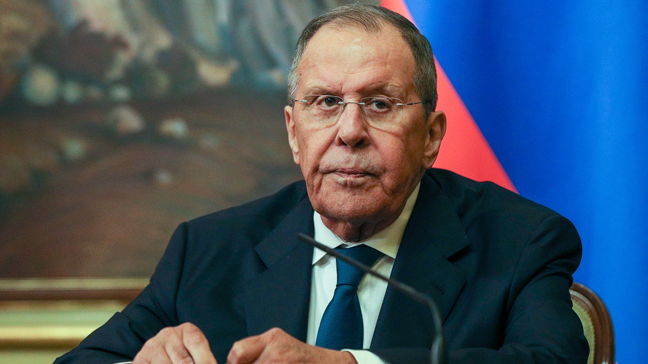 Лавров и министр иностранных дел ОАЭ обсудили безопасность в Ормузском проливе