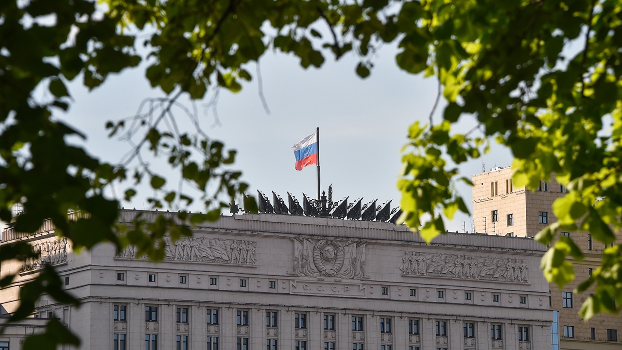 За ночь над регионами России сбили 381 БПЛА