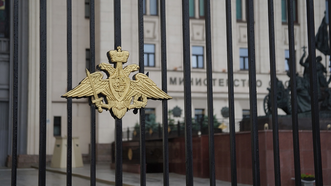 ВС РФ поразили судно, разгружавшее военное имущество в порту Николаева