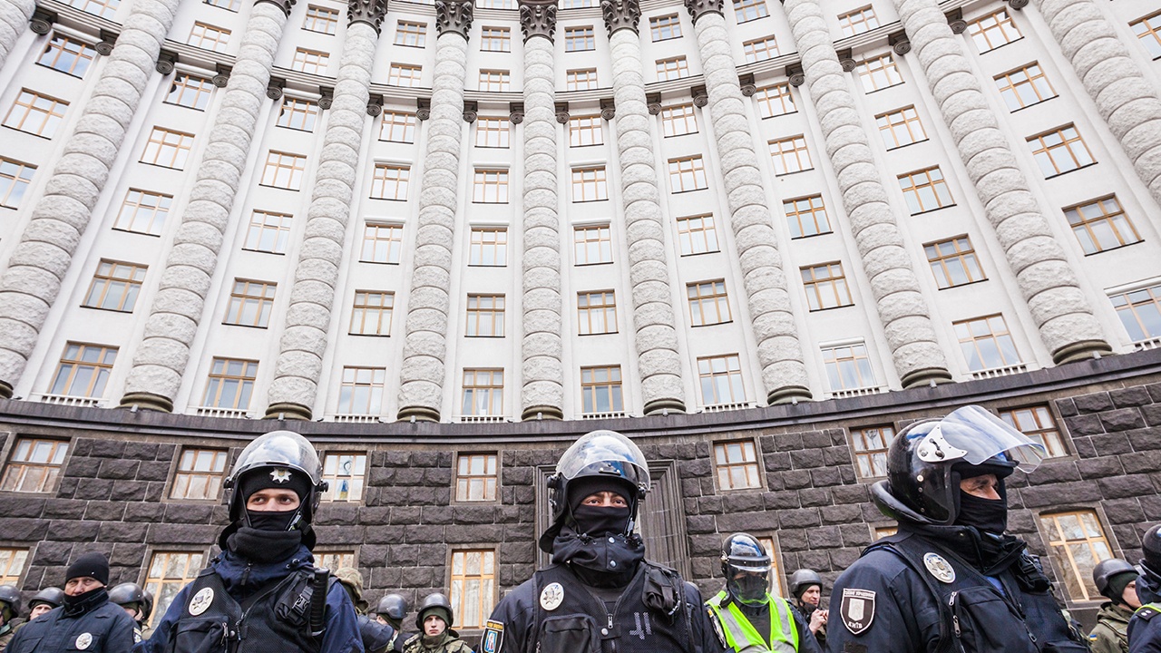 Украинский омбудсмен Лубинец предупредил о рисках народных бунтов из-за ТЦК