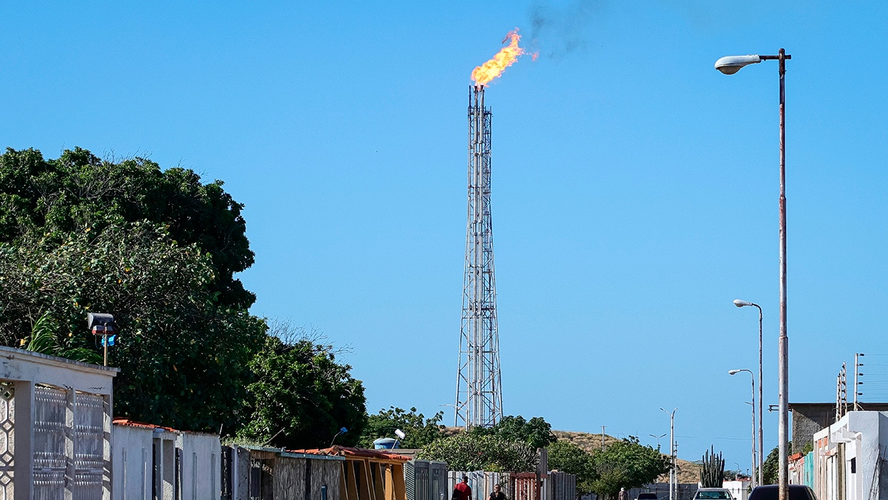 FT: США получили $13 млрд за нефть из Венесуэлы