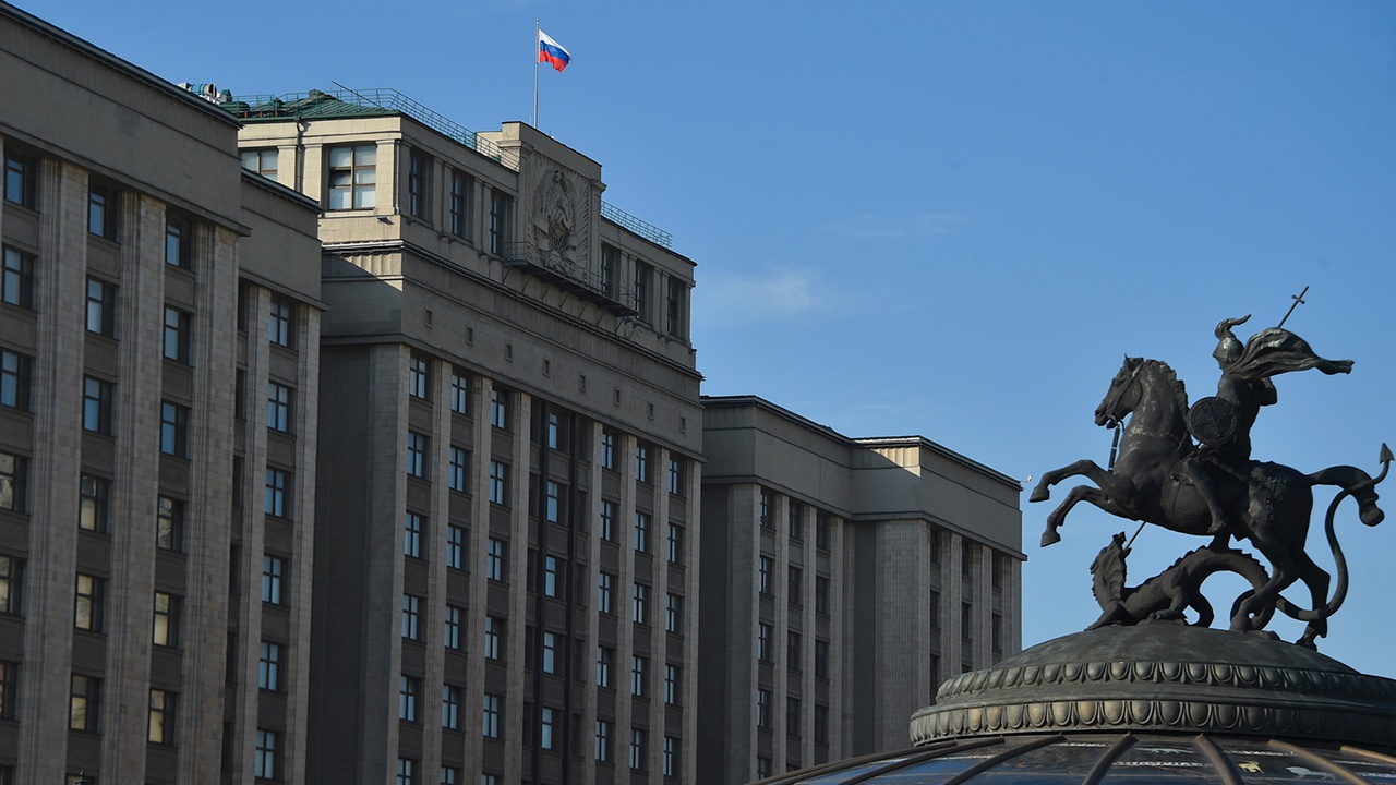 ГД приняла законы об ограничениях для избегающих наказание релокантов