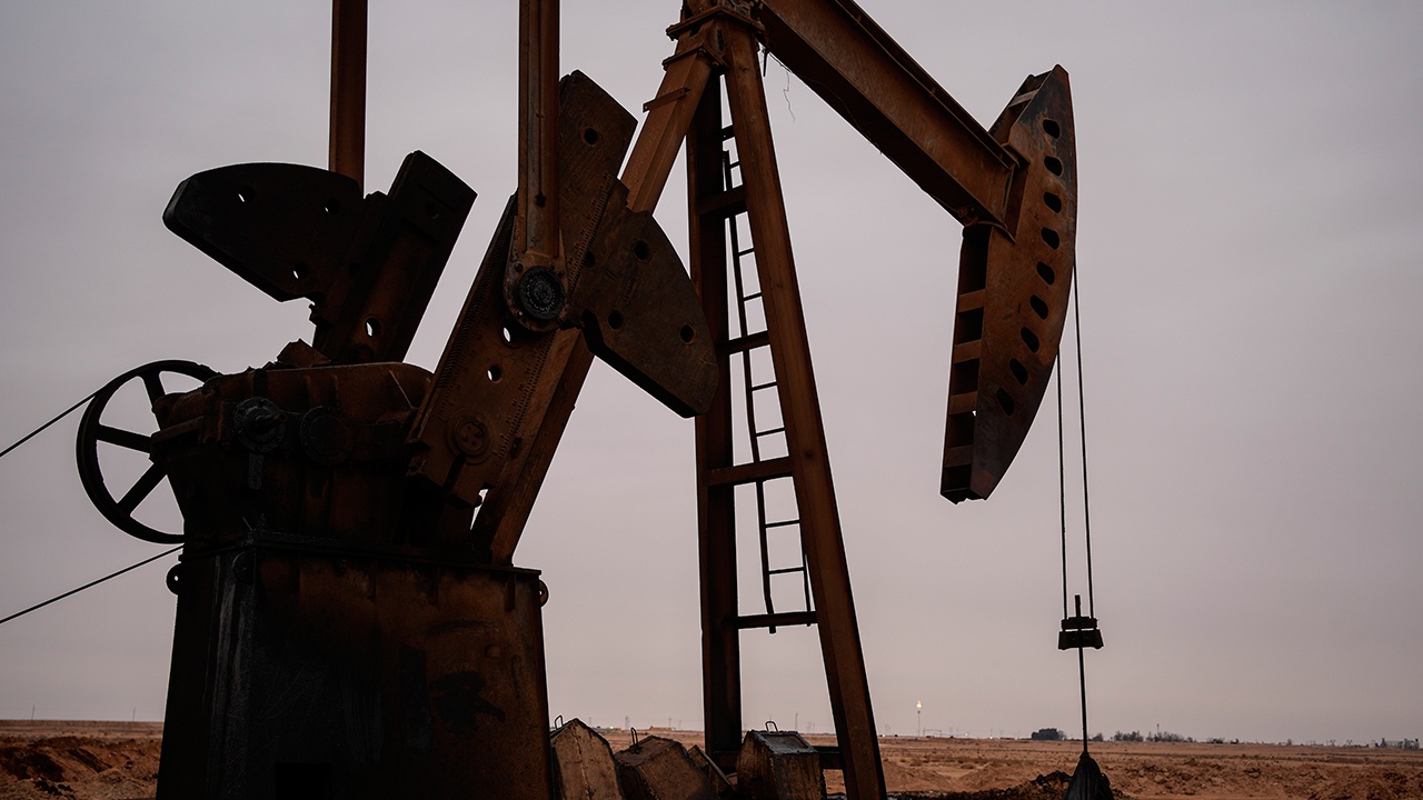 Цена на нефть марки Brent превысила $100 за баррель