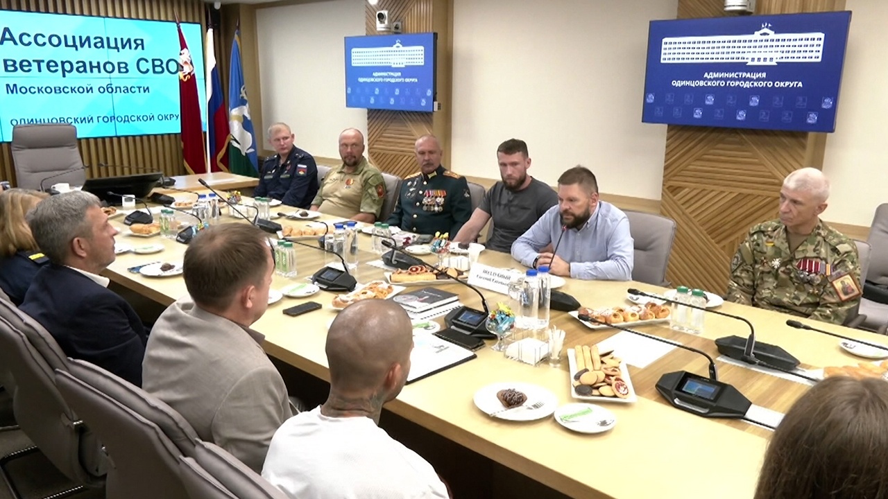 Герой России Поддубный обсудил трудоустройство ветеранов СВО