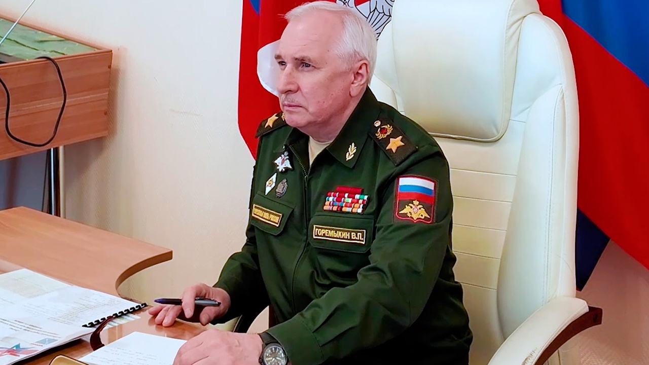 Горемыкин оценил работу военкомата и пункта отбора в Ленобласти