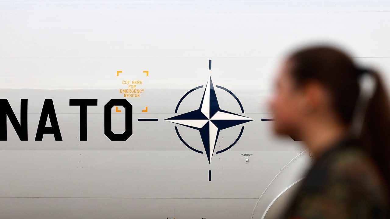 В военном штабе НАТО в Европе выявили шпионку