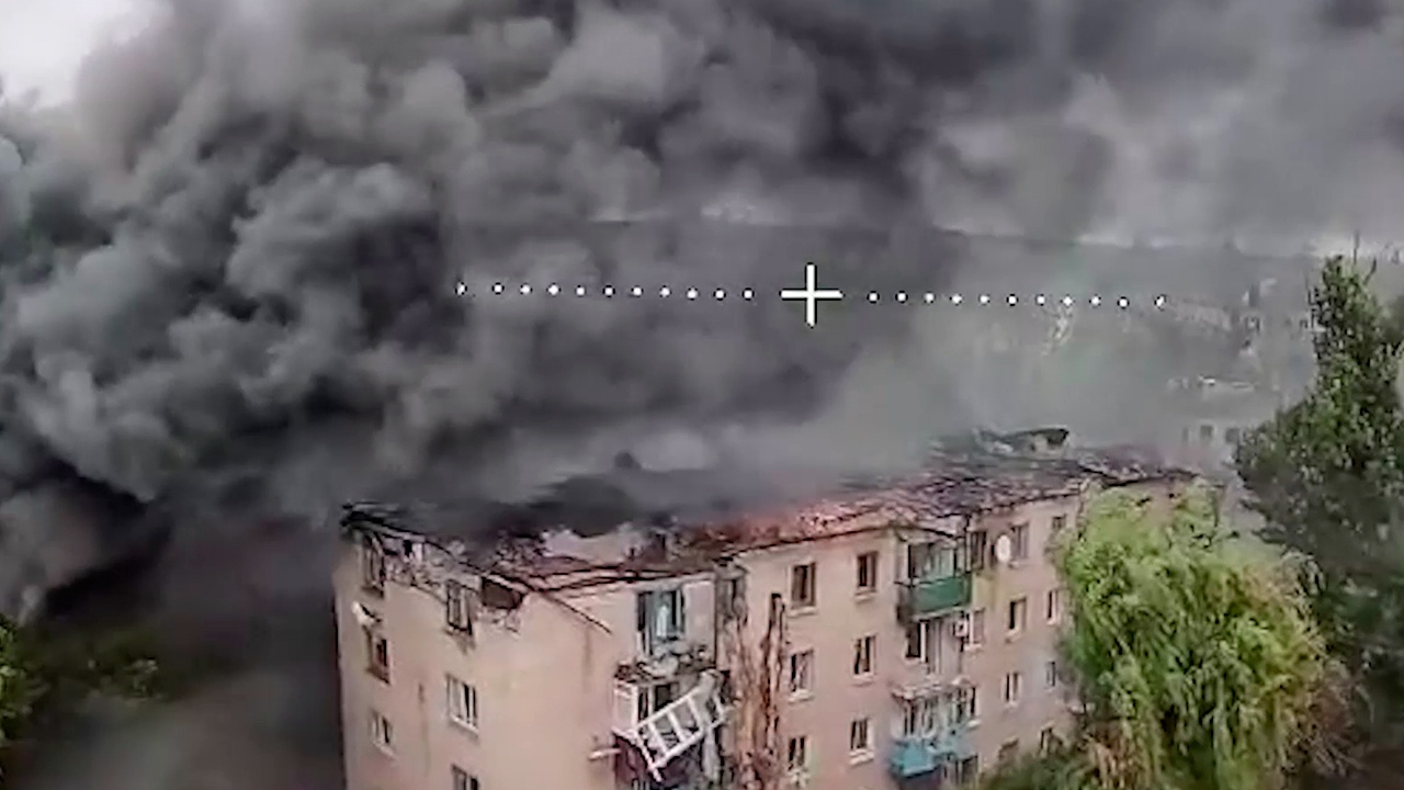Дроноводы сожгли крупный склад ВСУ в Алексеево-Дружковке