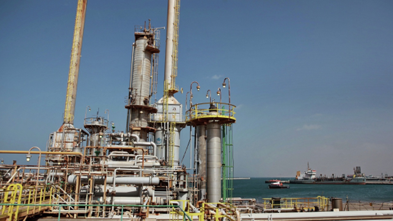 Ливия предложила РФ строить нефтеперерабатывающие заводы