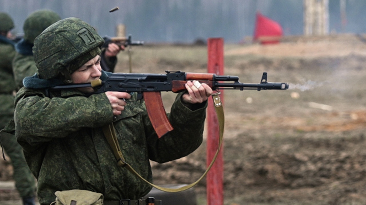 Белоруссия усилит границу с Украиной новой десантной бригадой