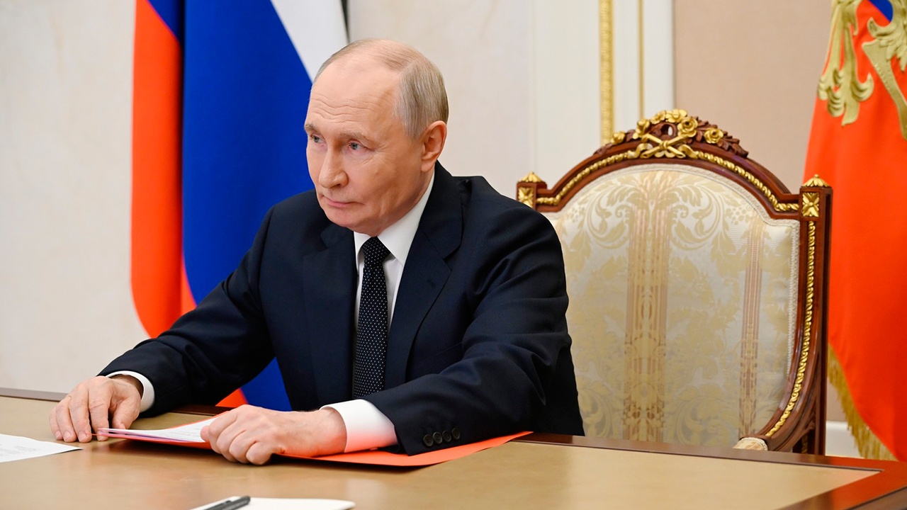 Путин заявил об активном строительстве ВСМ от Москвы до Санкт-Петербурга