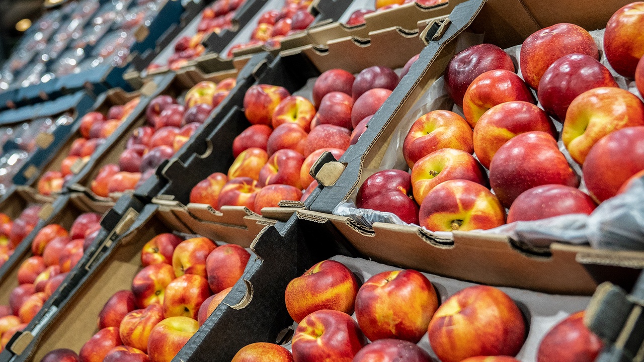 Армения рискует потерять 80% дохода от продажи абрикосов из-за ухода с российского рынка