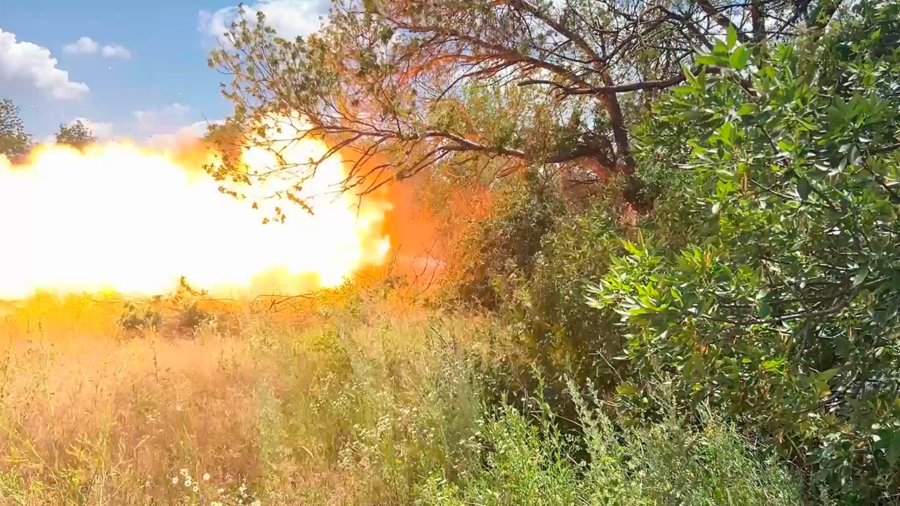 Экипаж Т-72Б3М уничтожил скопление пехоты ВСУ под Добропольем