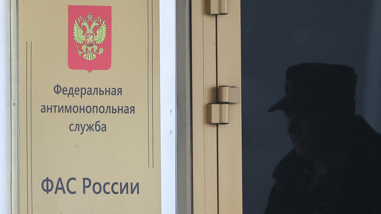 ФАС возбудила дело против Apple