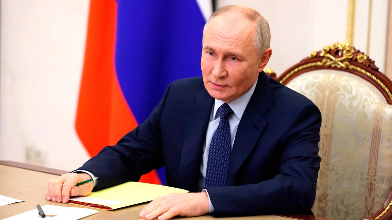 Путин подписал закон о легализации криптовалют в России