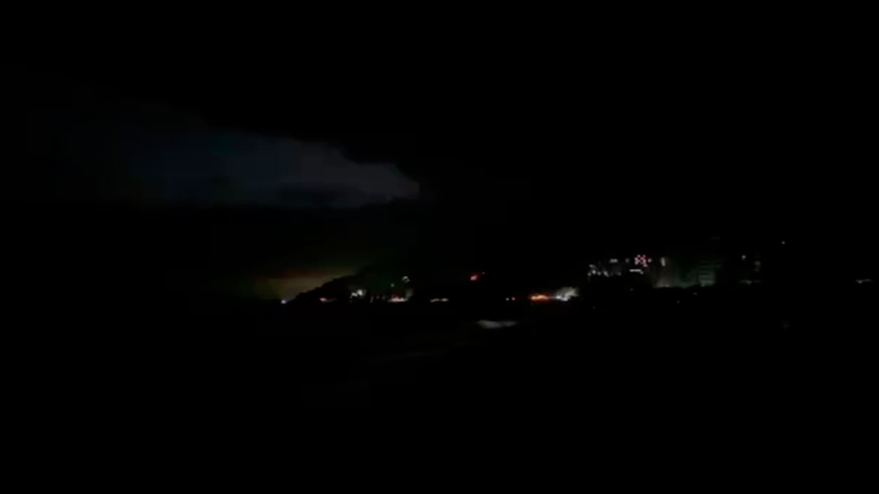 Абхазия осталась без света из-за аварии на ИнгурГЭС
