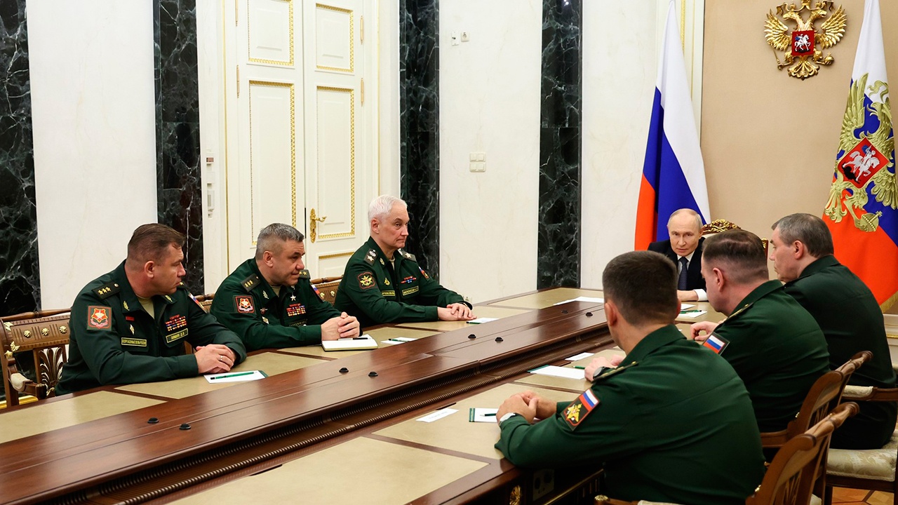 Путин назначил Петра Болгарева и.о. командующего ГрВ «Восток»