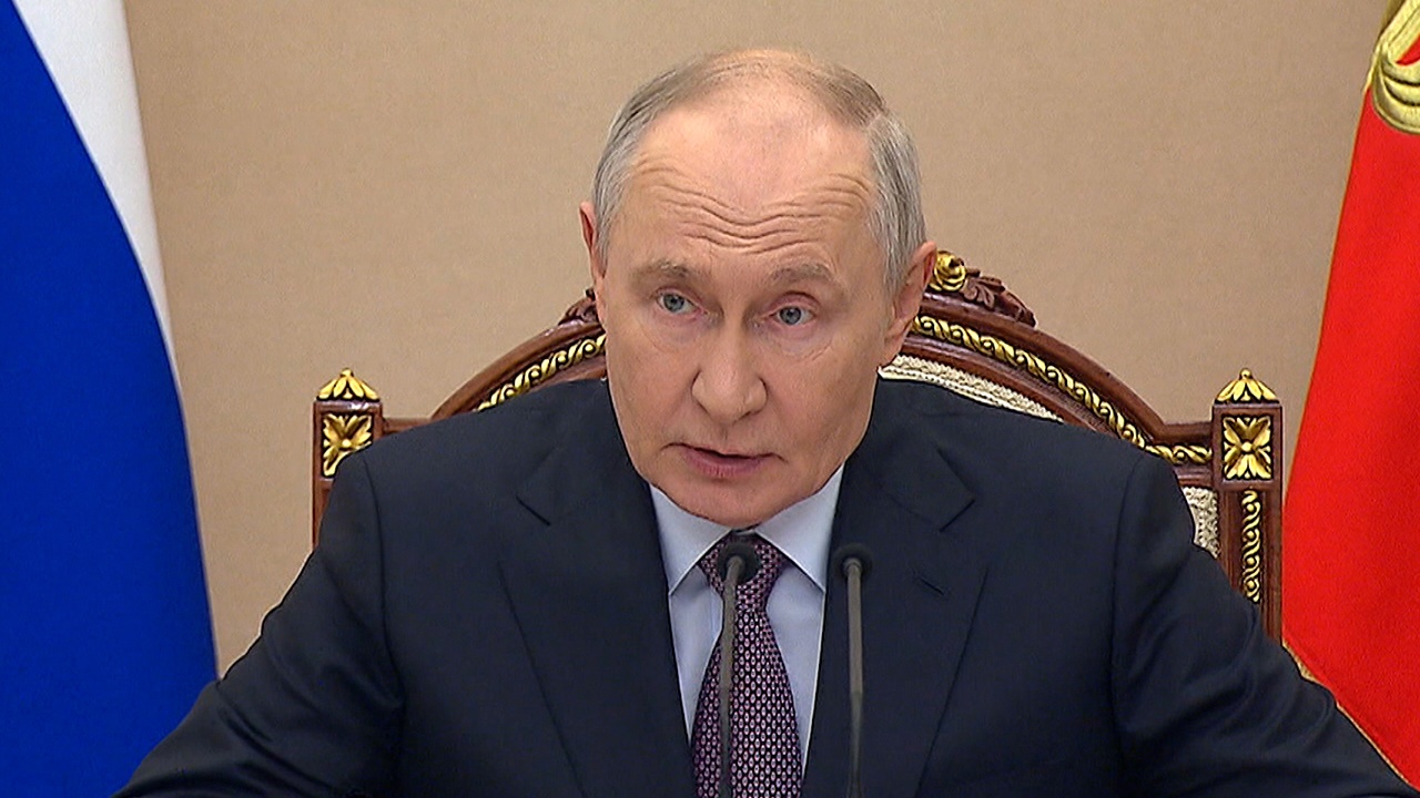 Путин обсудил с Совбезом меры по защите объектов инфраструктуры