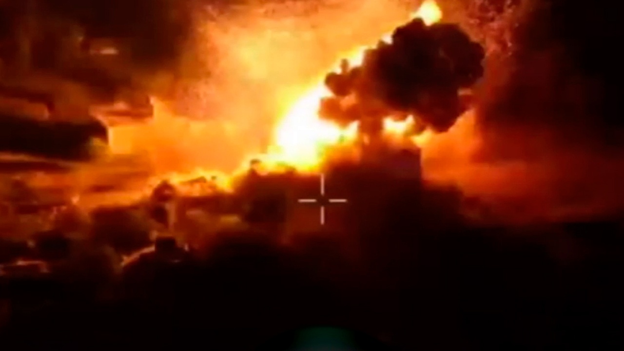 Устроили ад: опубликованы кадры ударов Су-34 по боевикам в зоне СВО 