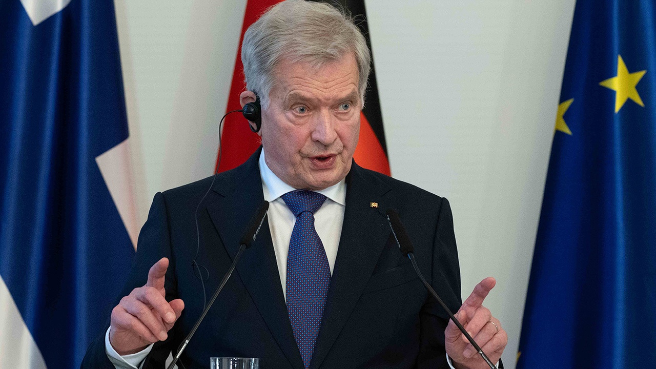 Экс-президент Финляндии Ниинисте призвал Европу к диалогу с РФ
