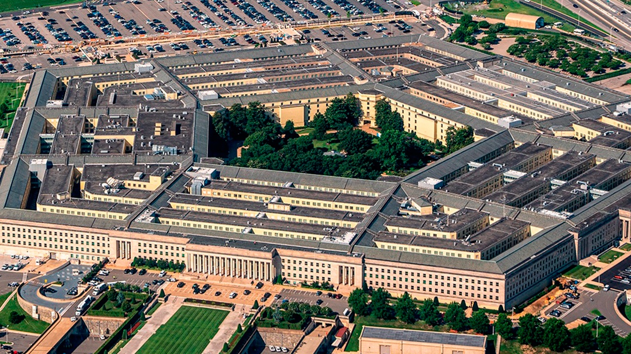 Пентагон досрочно отстранил отвечавшего за помощь ВСУ генерала США