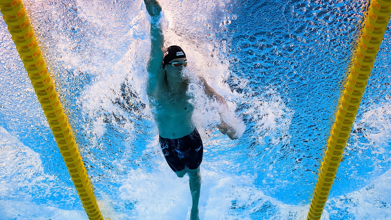 Пловец Корнев выиграл седьмое золото для России на чемпионате Европы