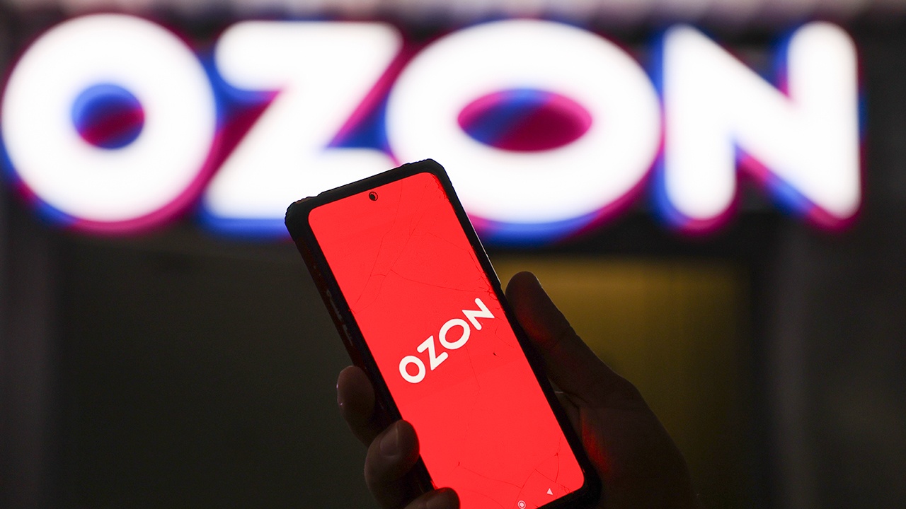 Ozon Банк пропал из Google Play