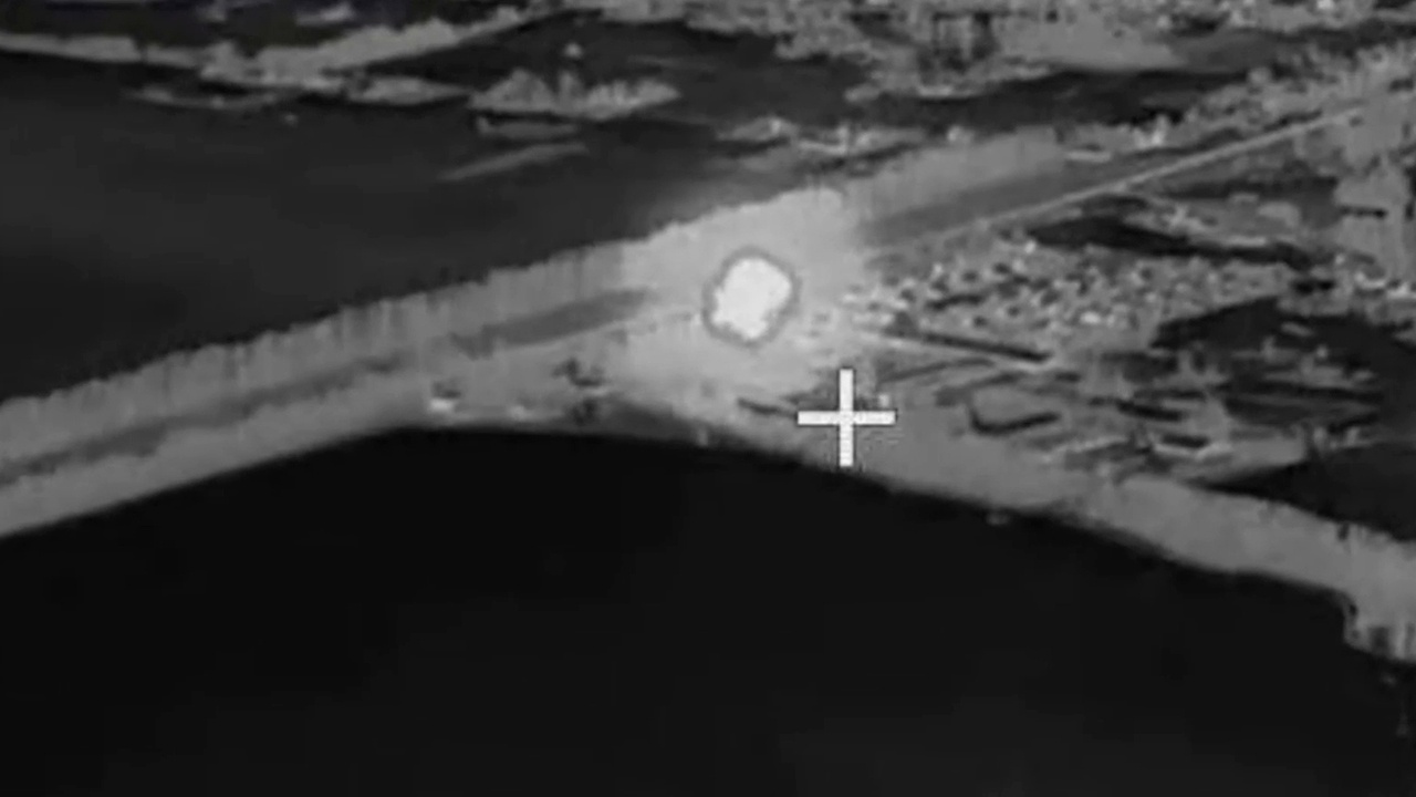 Удары ВС РФ по «Новой Почте» в Одессе попали на видео
