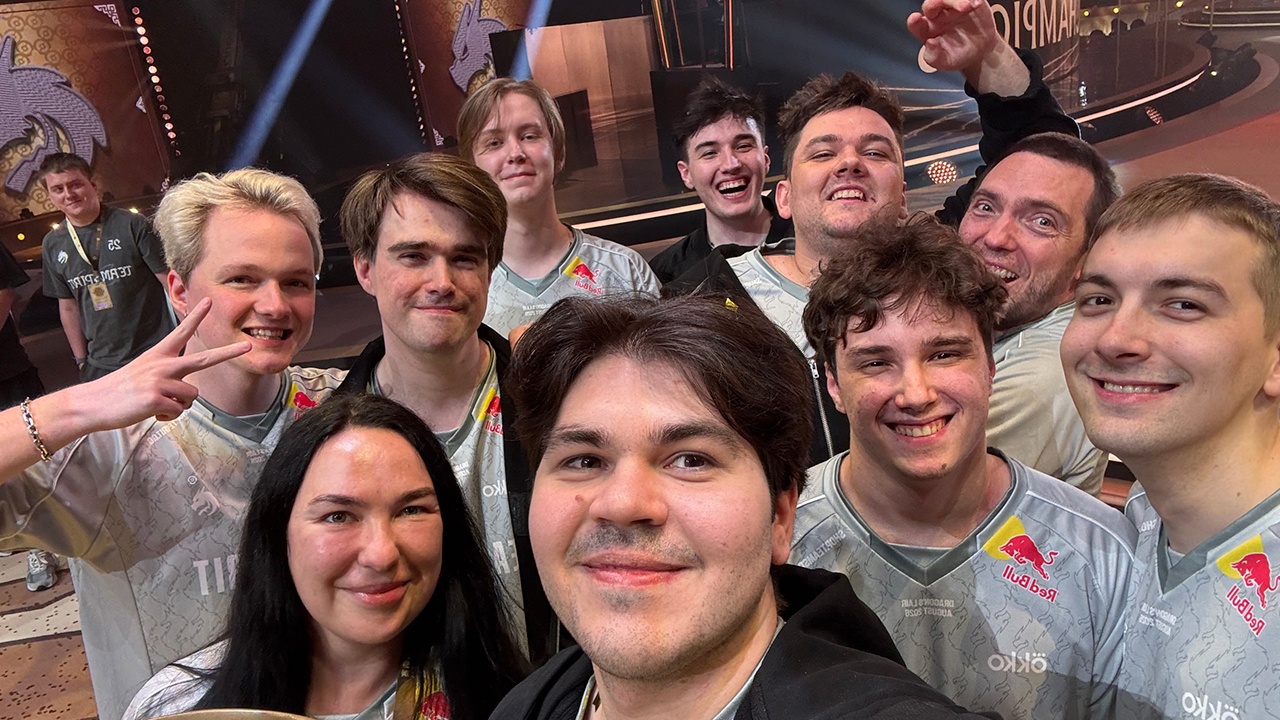 Российские игроки победили в финале турнира по Dota 2