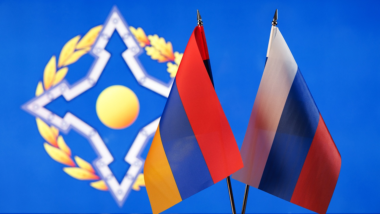 В Кремле заявили, что Ереван волен покинуть ОДКБ