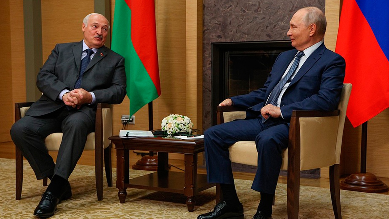 Путин отметил активную работу России и Белоруссии на международной арене