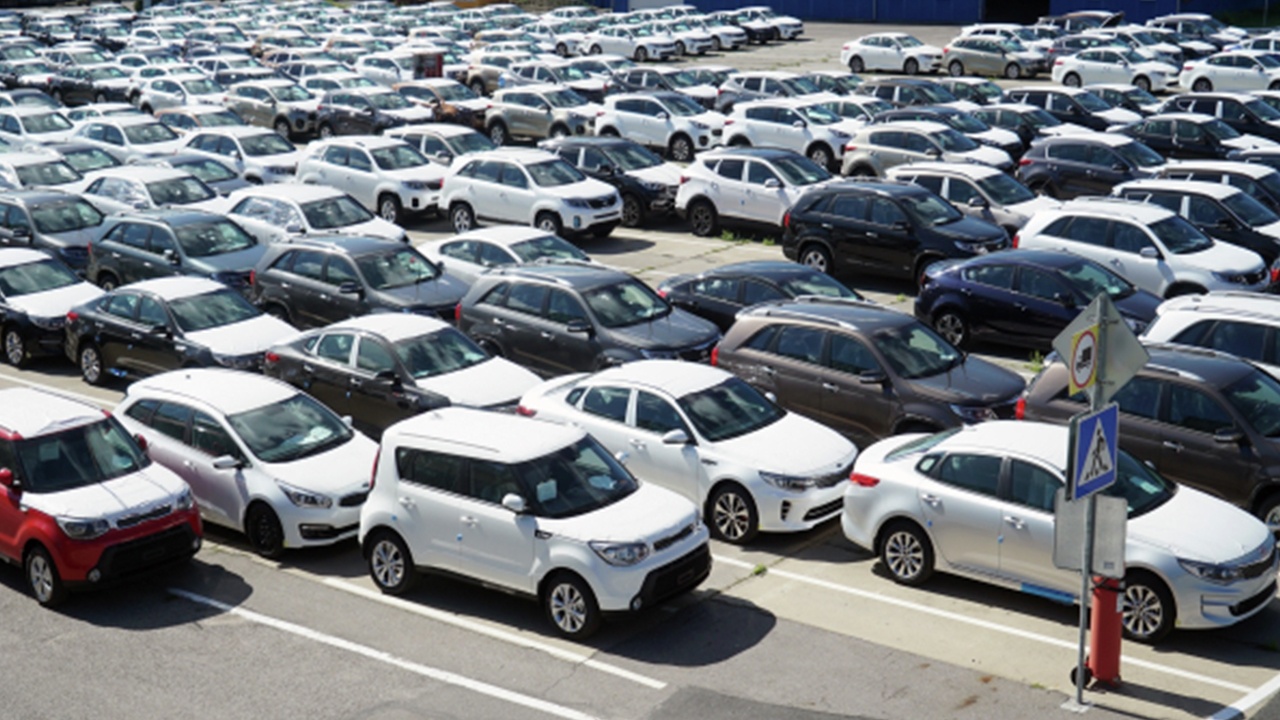 В России допустили возвращение на рынок Kia и Hyundai