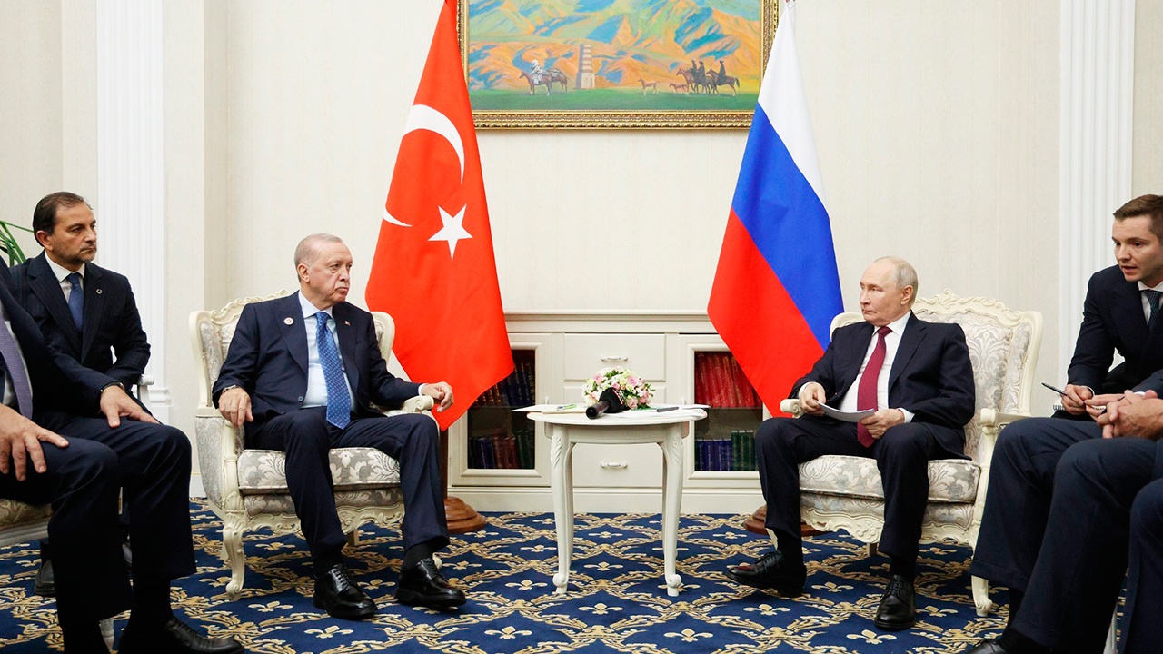 Эрдоган предложил Путину вместе запустить АЭС «Аккую»