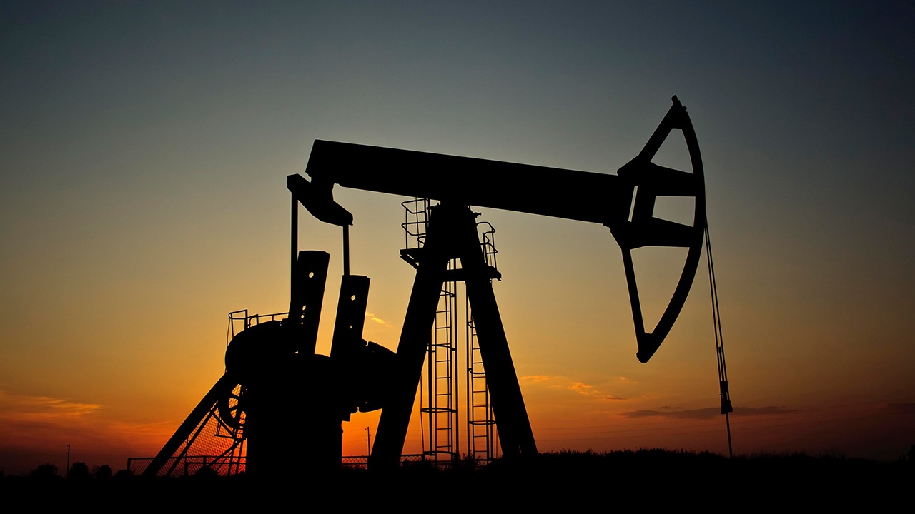 Цена нефти Brent достигла $96 после возобновления ударов США и Ирана
