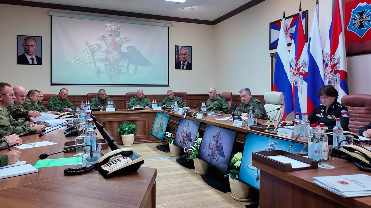 Шулика проверил работу с обращениями граждан в войсках ЮВО