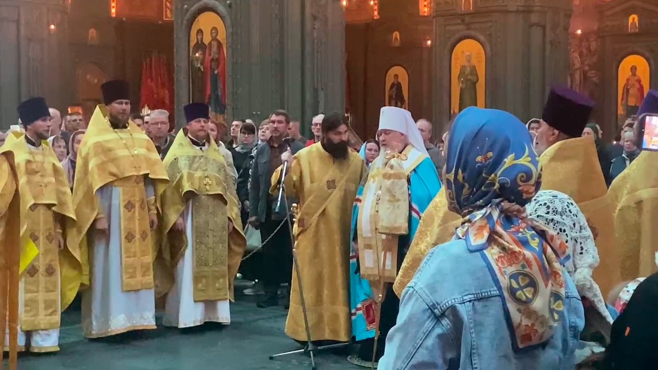 Ковчег с частицей мощей Дмитрия Донского доставили в Главный храм ВС РФ