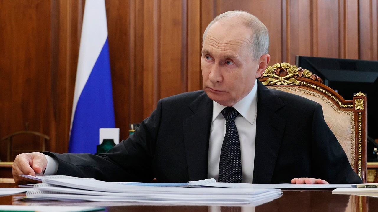 Путин продлил продовольственное эмбарго до конца 2028 года
