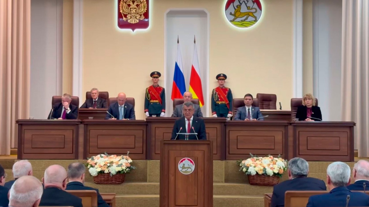 Главой Северной Осетии переизбран Сергей Меняйло