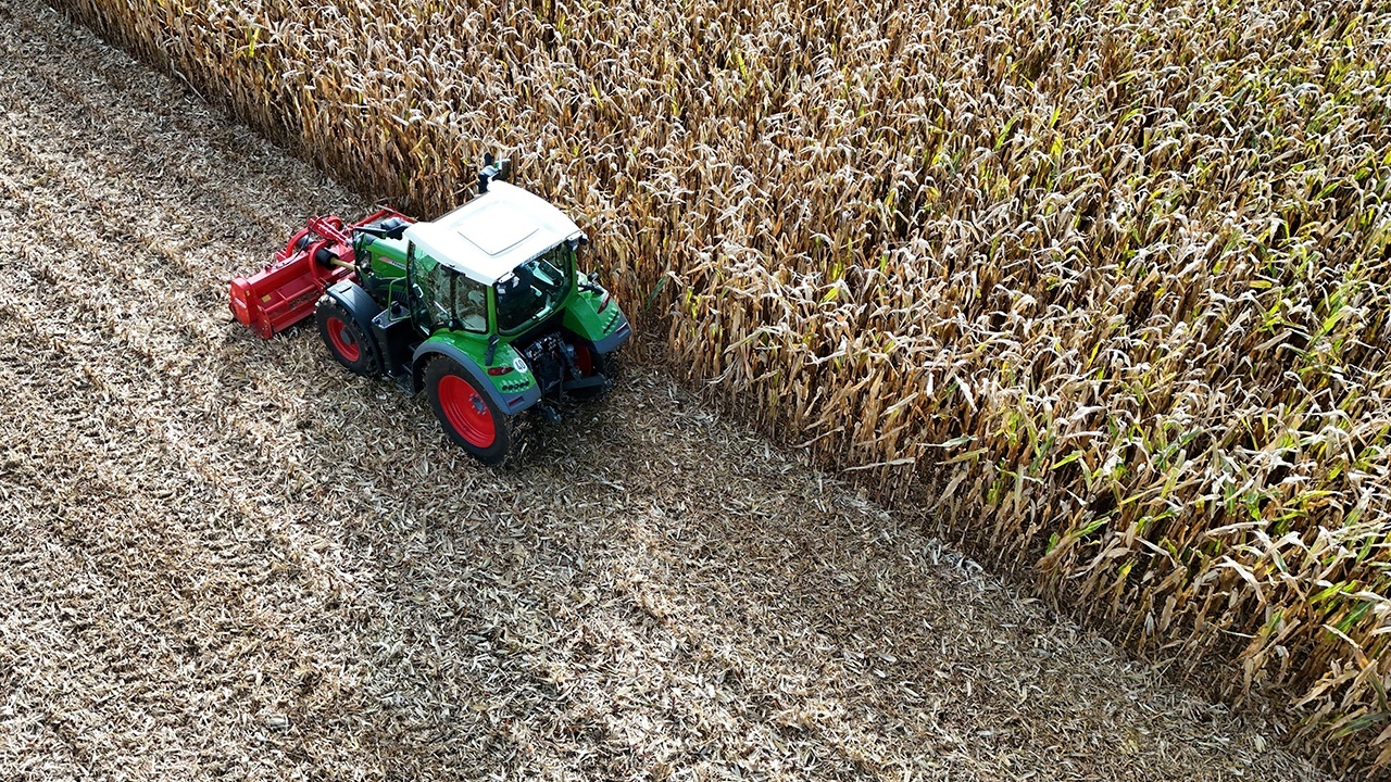Экспорт продукции для сельского хозяйства из России вырос на 30%