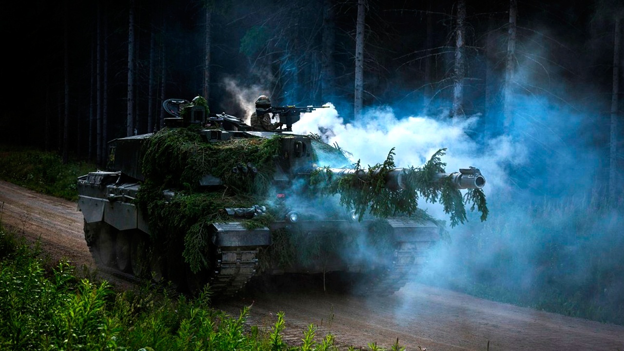 Telegraph: треть британских танков Challenger 2 осталась без командиров
