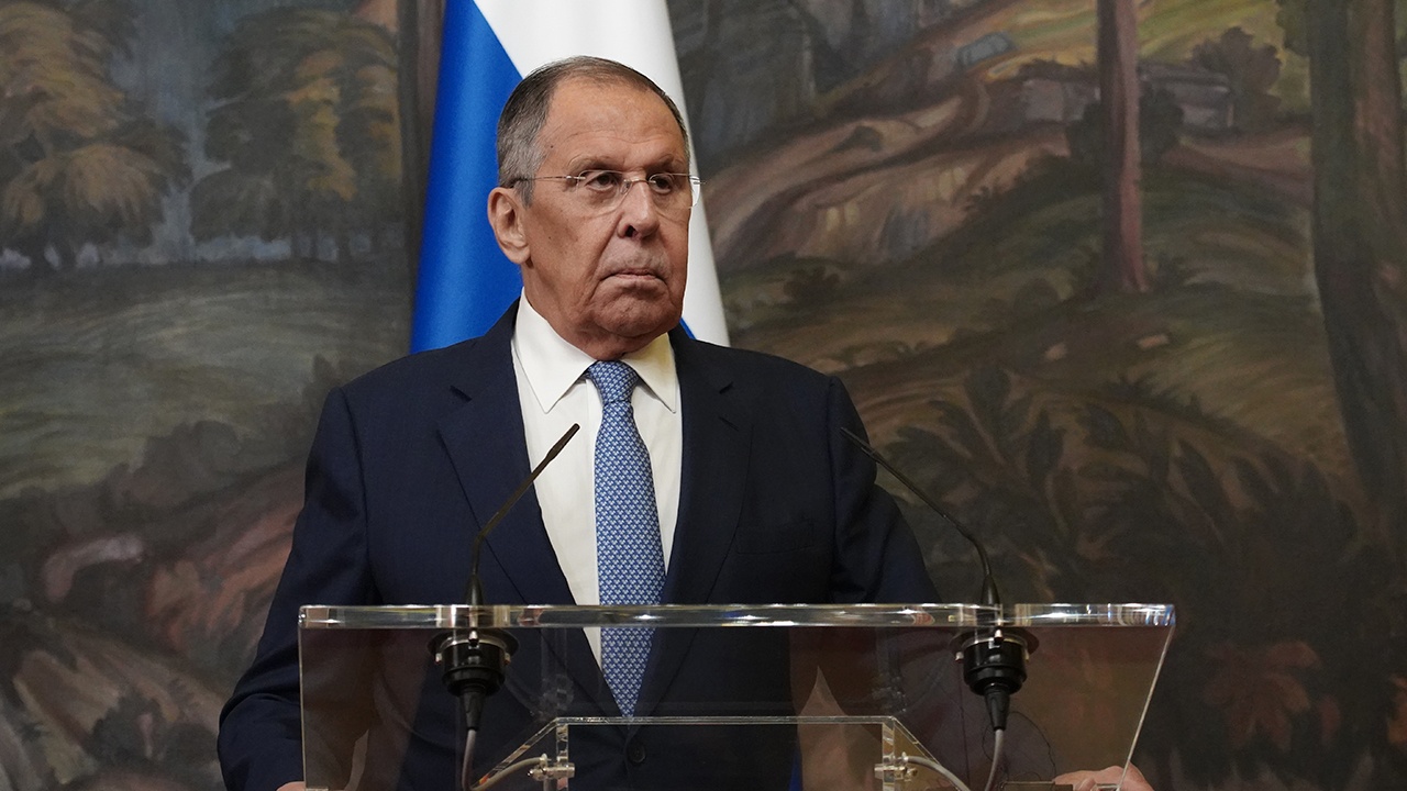 Лавров заявил, что Зеленский не заслужил передышку в украинском конфликте