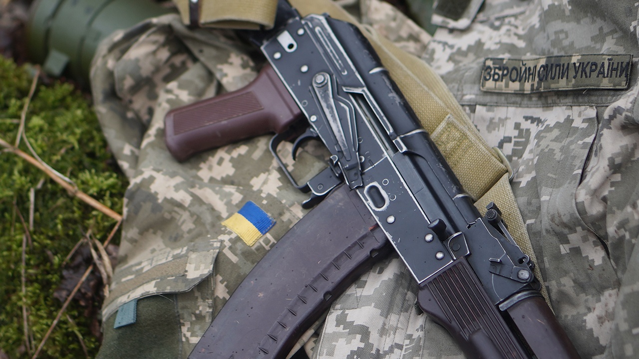 ВСУ в котле в Харьковской области потеряли 60 боевиков в сутки