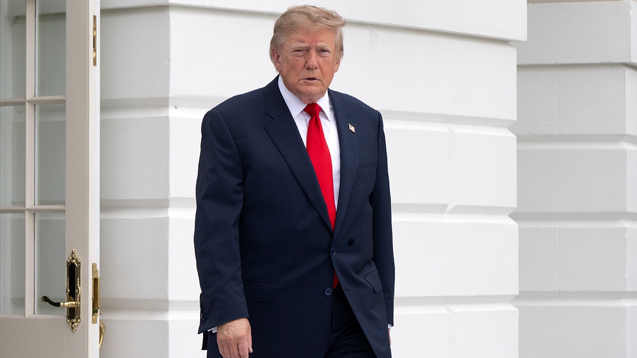 Трамп призвал Зеленского сфокусироваться на заключении сделки с Россией