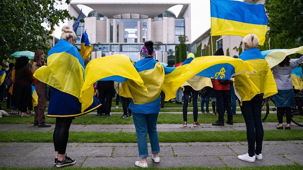 В АдГ призвали украинцев покинуть Германию после окончания конфликта