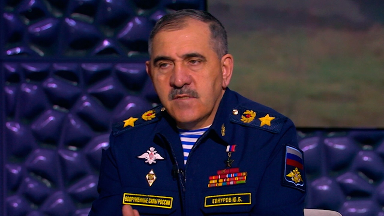 Дроны, роботы и первый бой: Евкуров рассказал «Звезде» о подготовке военных