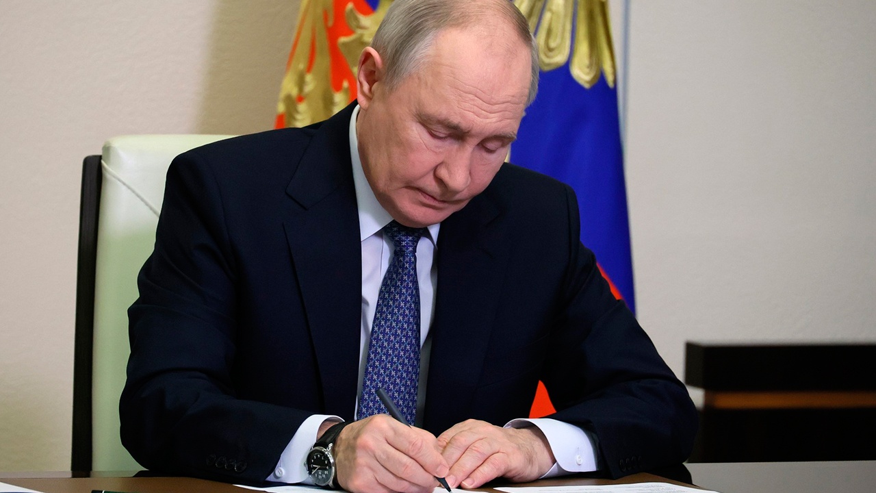 Путин заявил, что Хаббард уже находится в аэропорту Пулково